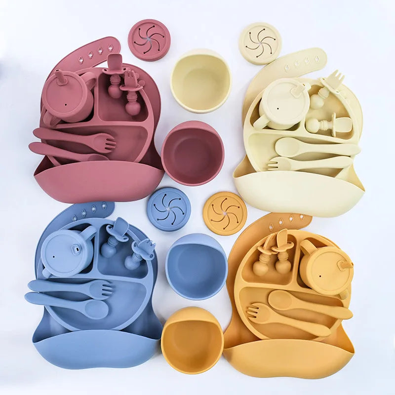 Juego de alimentación de bebé de silicona sin BPA, cuenco con ventosa, plato de comedor, taza de paja, cuchara, tenedores para niños, vajilla para bebés, platos para niños