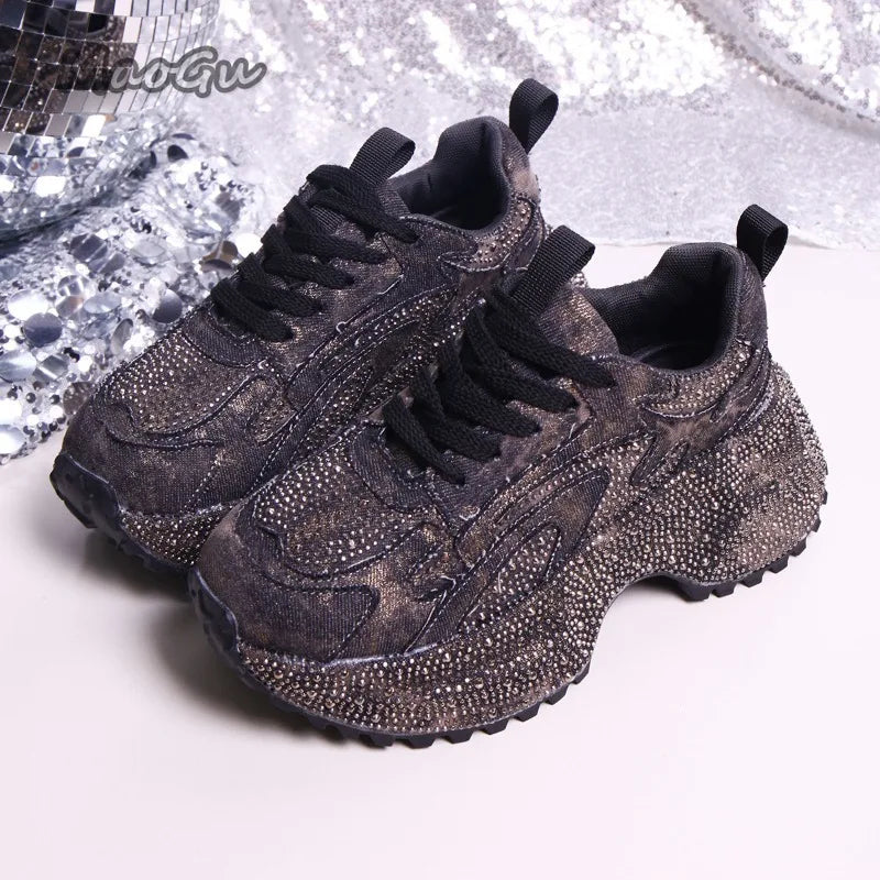 Zapatillas gruesas con diamantes de imitación para mujer, zapatos informales con cordones y suela gruesa, zapatos vulcanizados con plataforma vaquera de lujo para mujer 35-42