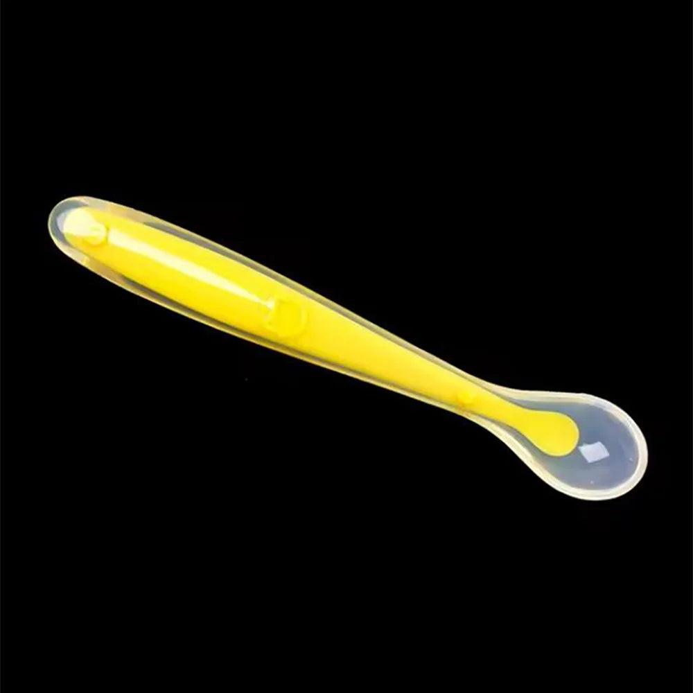 Cuchara de silicona para bebés para niños, comida complementaria, cuchara suave, cucharas de entrenamiento, vajilla de alimentación para niños y niñas