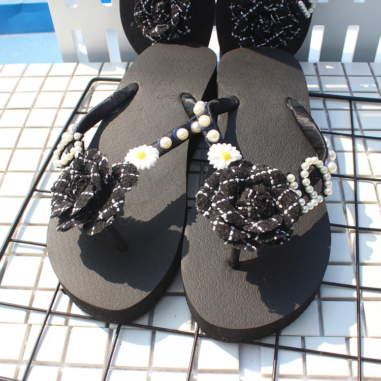 Sandalias Hechas a Mano con Suela Plana Antideslizante, Decoradas con Perlas, con Diseño de Flor de Camelia, Chanclas de Play...