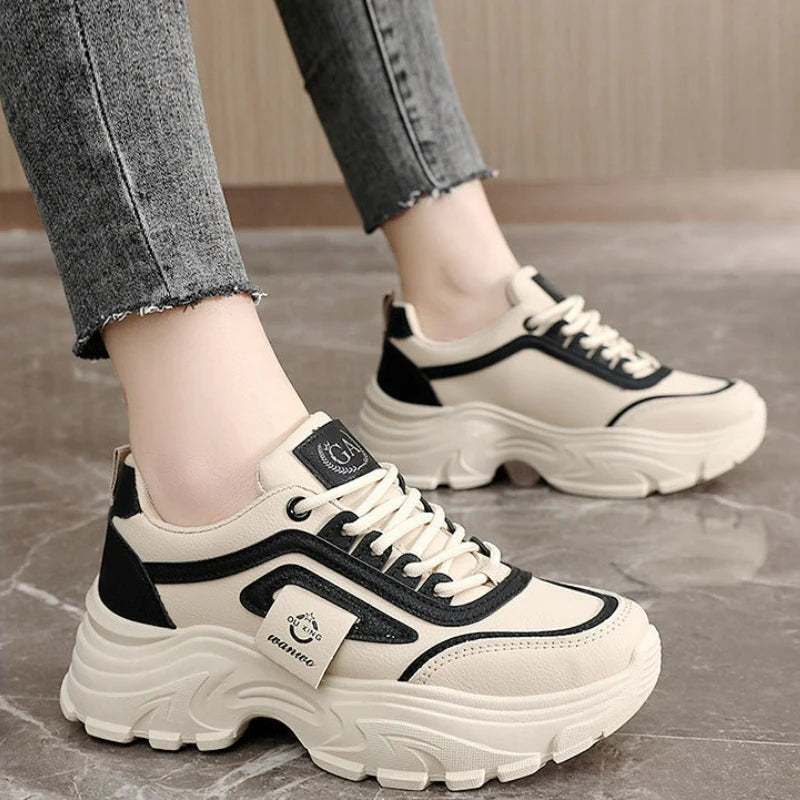 Zapatillas de deporte para mujer, zapatos de cuero con aumento de altura, zapatos informales con cordones a la moda, zapatos vulcanizados para exteriores, zapatos de plataforma de diseñador para mujer