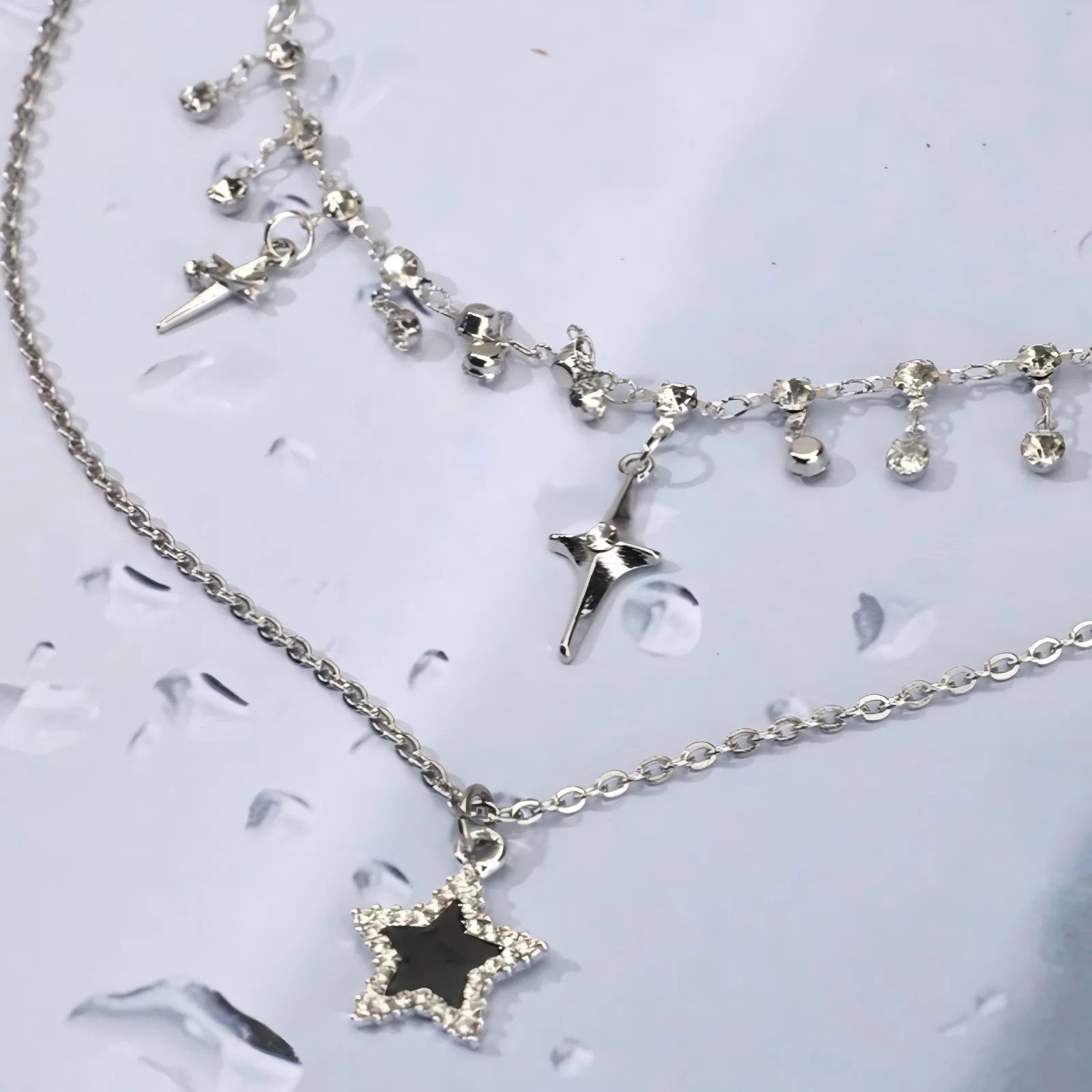 Colgante de Cruz de estrella negra Vintage para mujer y niña, collar de cadena multicapa gótico Y2K, accesorios de joyería al por mayor