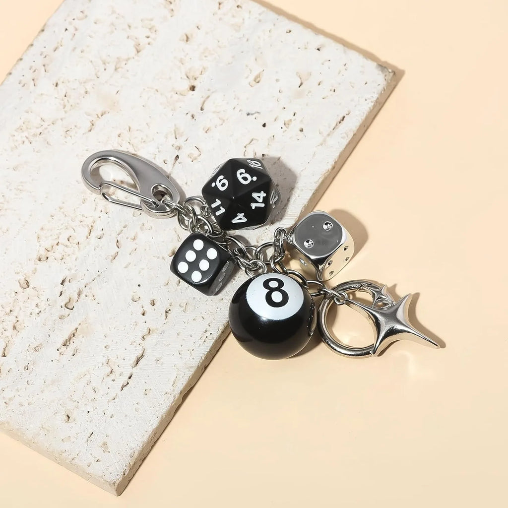 Llavero con Colgante de Dado de 8 Bolas - Accesorios Lindos para Bolsos y Carteras - Llavero Estético Y2K para Mujeres y Hombres