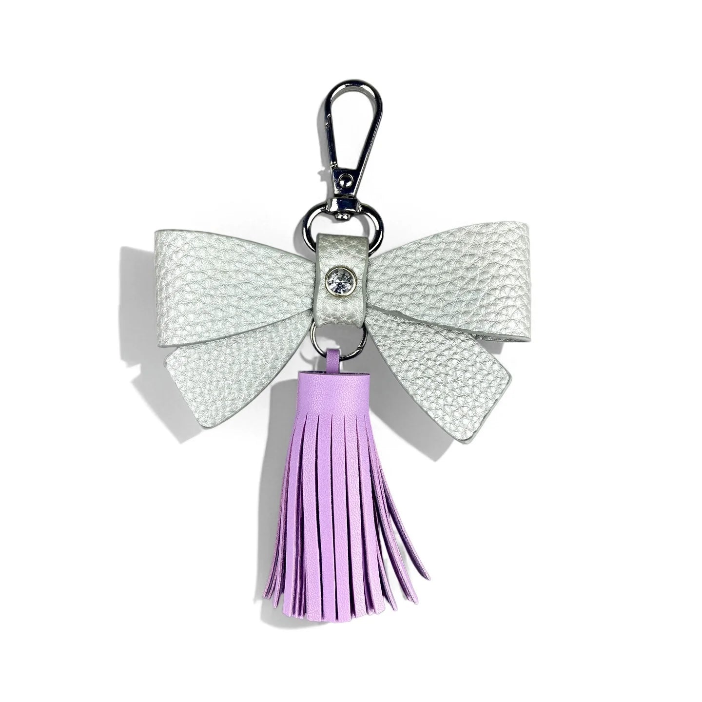 Set de Llaveros con Mariposa y Flor Moradas, Accesorios Lindos de Cuero PU con Diseño Floral para Amantes del Color Morado/Flores Realistas/Buen Regalo