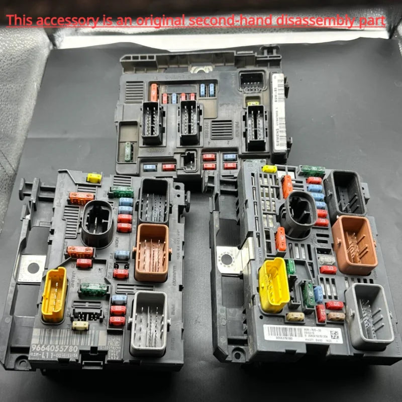 Caja de fusibles de capó auténtica usada, controlador de montaje de unidad BSM R05 9666700480 para Peugeot 307 308 408 Citroen C4 Berlingo