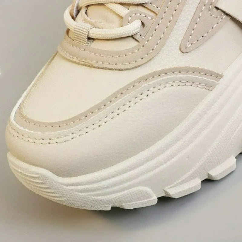 Zapatillas de deporte para mujer, zapatos de cuero con aumento de altura, zapatos informales con cordones a la moda, zapatos vulcanizados para exteriores, zapatos de plataforma de diseñador para mujer