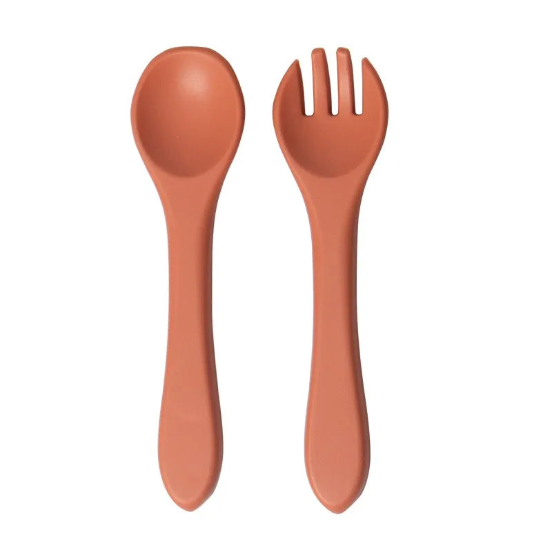 Juego de Cuchara y Tenedor de Silicona de Grado Alimenticio para Bebés, Utensilios de Alimentación para Niños Pequeños con Mango Largo y Cabeza Suave para Alimentos Infantiles