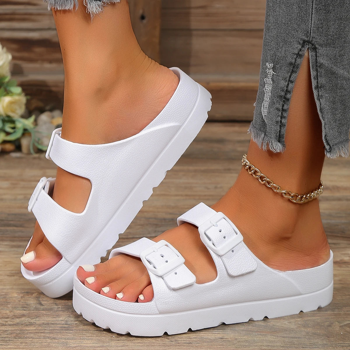 Zapatillas de plataforma de verano para mujer, sandalias de playa sin cordones con hebilla ajustable, chanclas ligeras y cómodas de EVA, suelas gruesas de 4cm