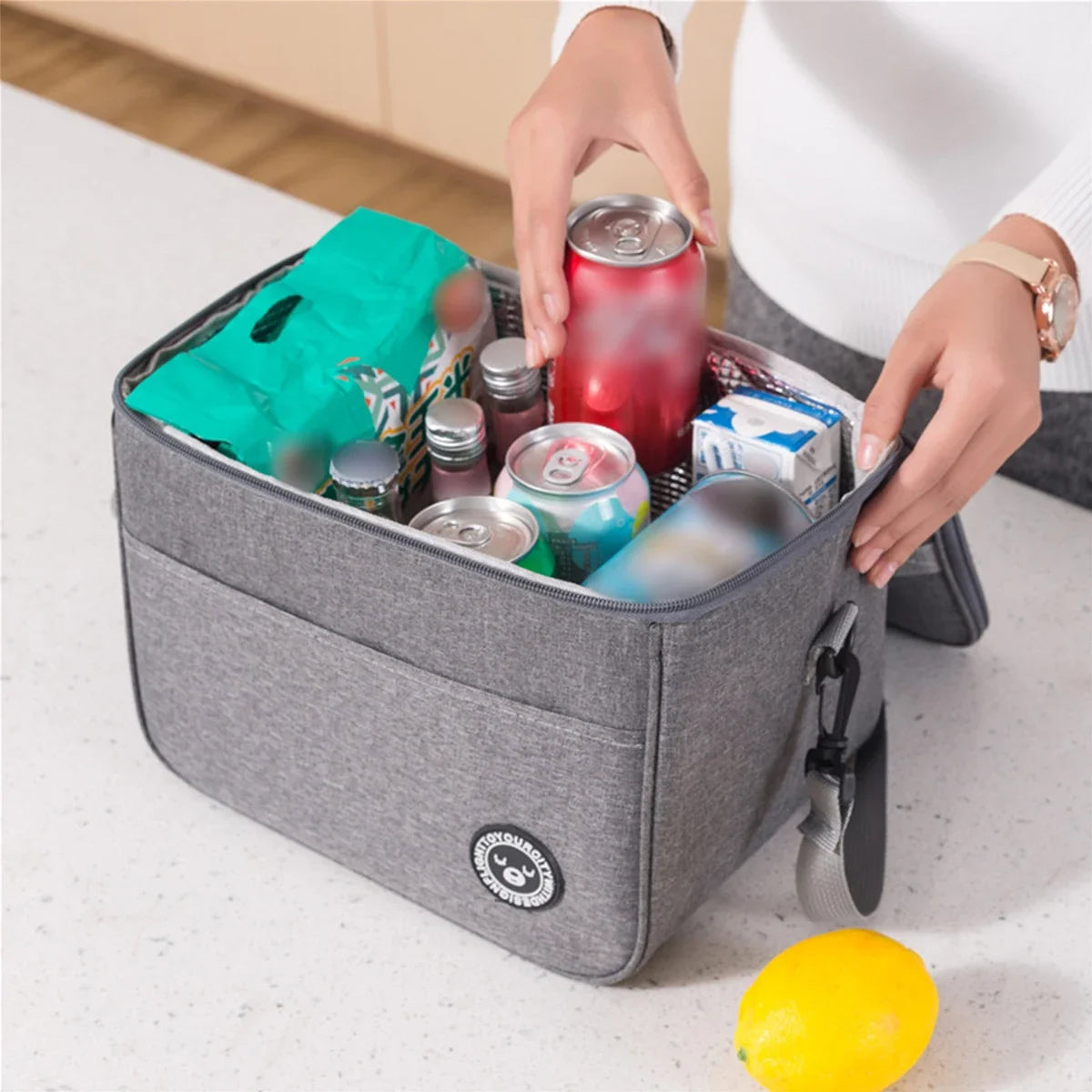 Bolsa térmica portátil con correa para el hombro, bolsa para lonchera, bolsa de almuerzo impermeable y gruesa para estudiantes.