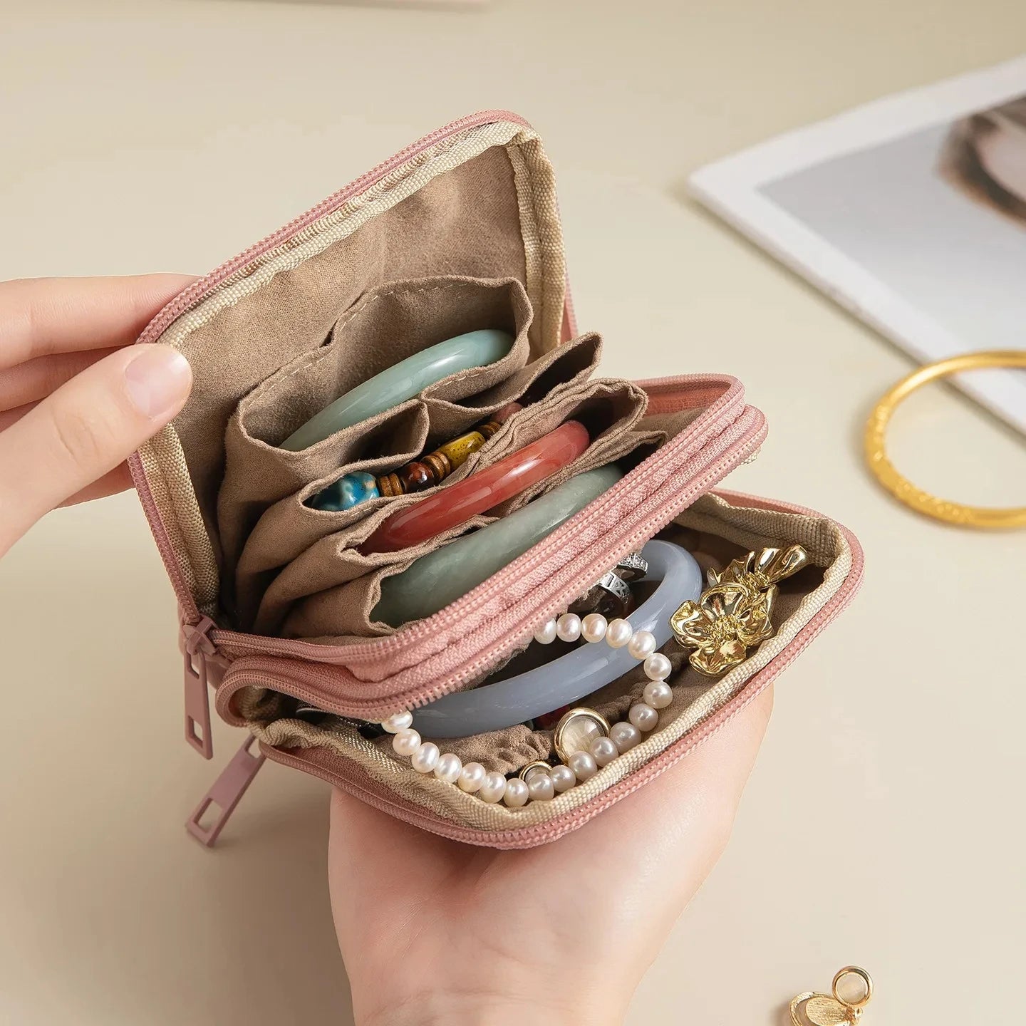 Bolsa de Joyería Portátil de Lujo, Mini Organizador de Viaje con Compartimentos, Estuche Impermeable para Aretes, Pulseras y Anillos