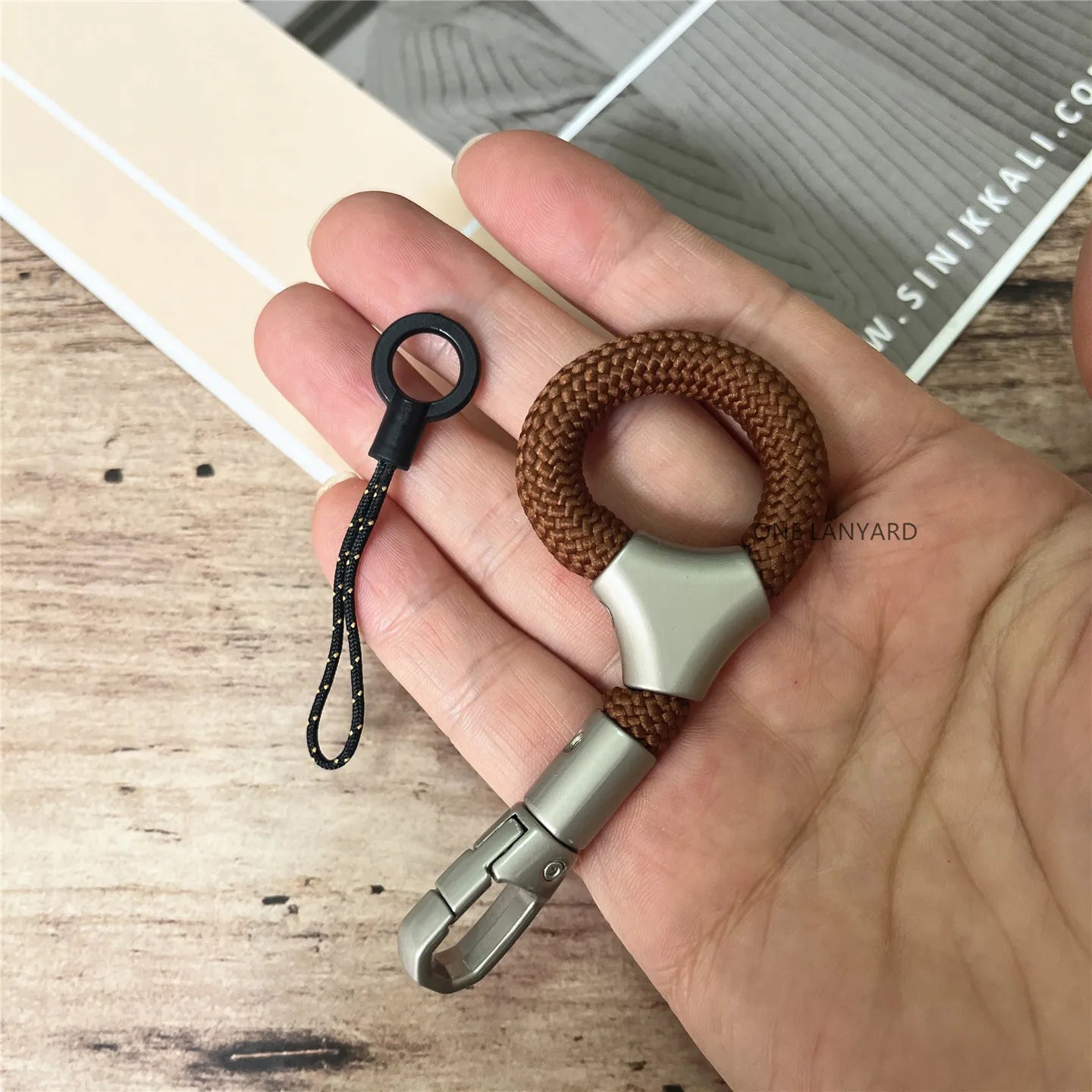 Cordón para Teléfono Móvil de Metal Resistente, Llavero Antipérdida, Correa Sólida para Dedo, Cordón Premium para Llaves