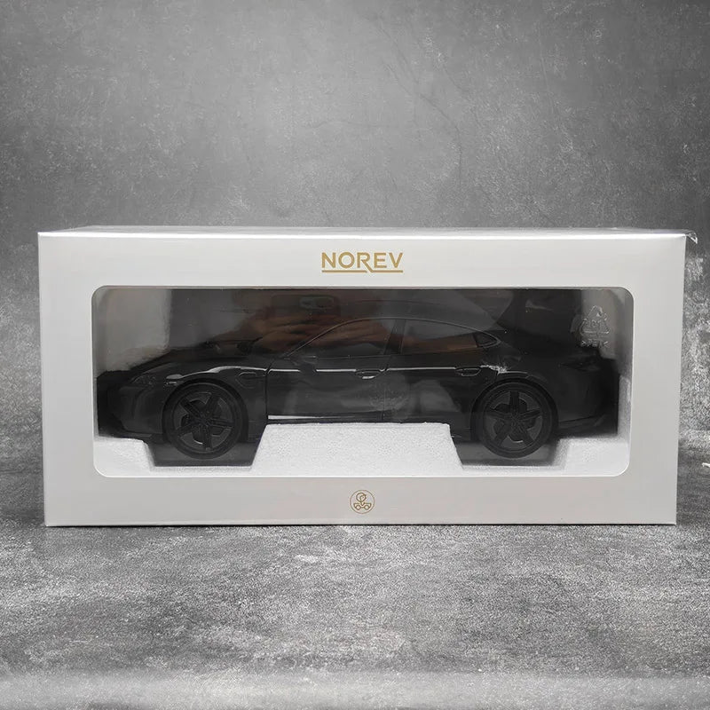 NOREV Escala 1/18 Taycan Turbo S (2024) – Coche deportivo totalmente eléctrico, modelo de aleación, colección de regalos navideños, modelo de coche clásico fundido a presión