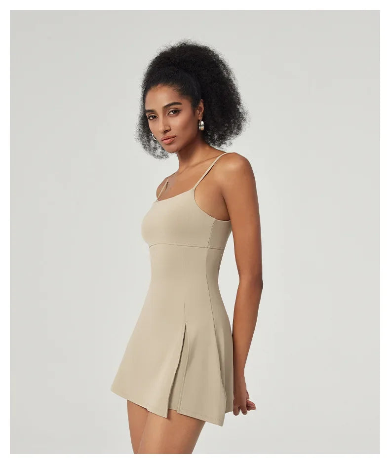 Vestido de tenis moderno SharpStar para mujer con pantalones cortos, vestido deportivo para bádminton y golf con almohadillas en el pecho, conjunto deportivo ajustado con abertura, vestido deportivo.
