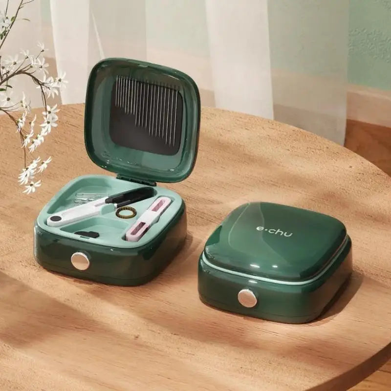 Mini kit de costura magnético, kit de aguja y hilo, suministros y accesorios de costura