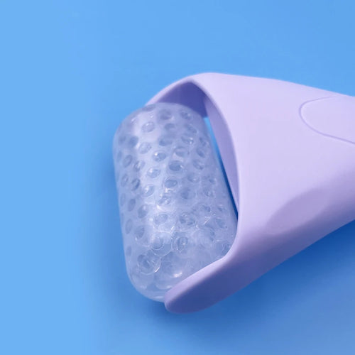 1 masajeador con rodillo de hielo, palo de masaje con rodillo facial, cuidado de compresas de hielo, rodillo de compresa en frío, masajeador facial con mango de plástico