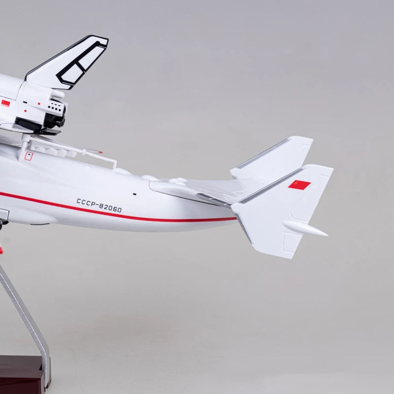 Antonov AN-225 Avión de transporte escala 1/200 42cm modelo de avión de simulación adorno de recuerdo juguete colección de exhibición ornamento