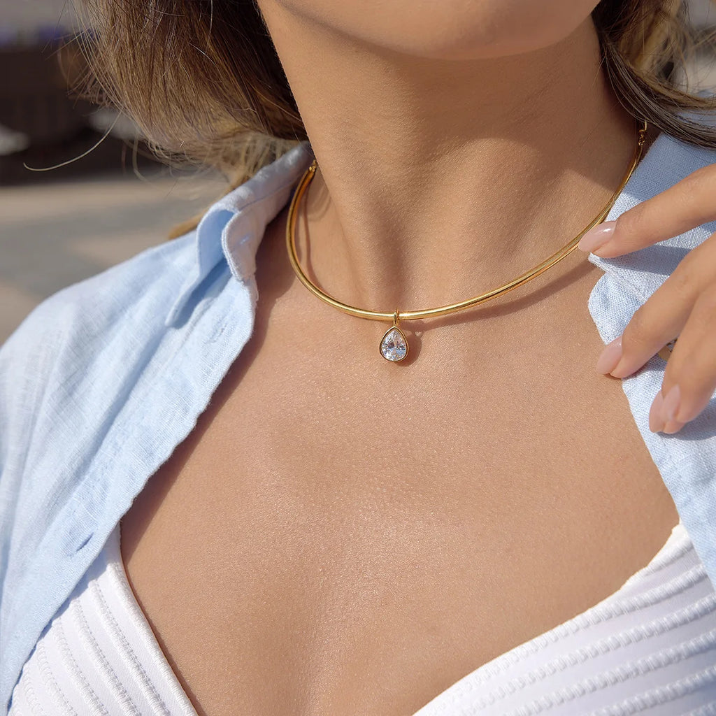 Collar con colgante geométrico de circonita para mujer, chapado en oro de 18 quilates, collar de acero inoxidable, joyería de moda, regalo.