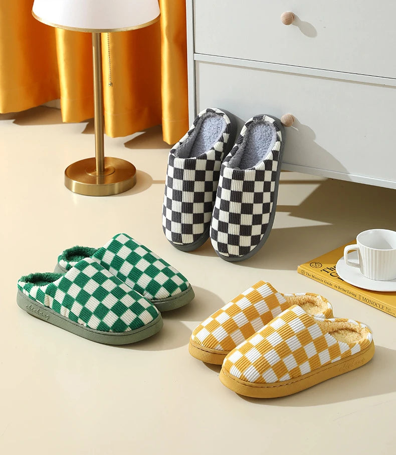 Zapatilla a cuadros para mujer, invierno cálido, hogar, dibujos animados Kawaii, Contton de felpa, interior, divertido, lindo, peludo, zapatos de suelo para casa, tablero de ajedrez femenino