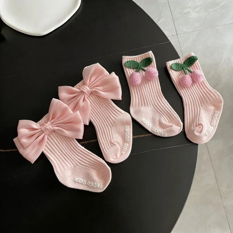 Calcetines rosas para niñas pequeñas, calcetines de algodón con lazo grande y encaje de cereza, calcetines de pantorrilla para niños, calcetines bonitos de princesa para niños de 1 a 5 años