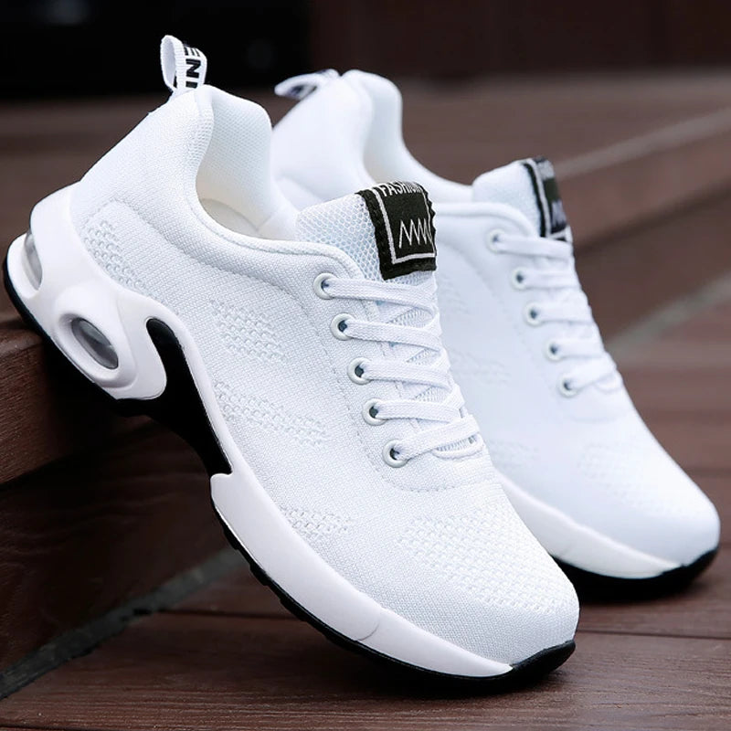 Zapatillas de deporte informales con plataforma para mujer, zapatos de malla transpirables para correr, Tenis deportivos gruesos de verano, zapatos vulcanizados de lujo 2024