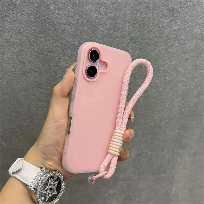 Funda de teléfono transparente de caramelo mate suave para iPhone 17 16 Pro Max 15 14 13 12 11 XS X 7 8 Plus 16e cubierta de cordón con correa para muñeca