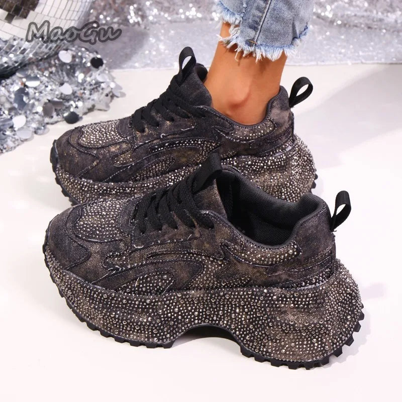 Zapatillas gruesas con diamantes de imitación para mujer, zapatos informales con cordones y suela gruesa, zapatos vulcanizados con plataforma vaquera de lujo para mujer 35-42