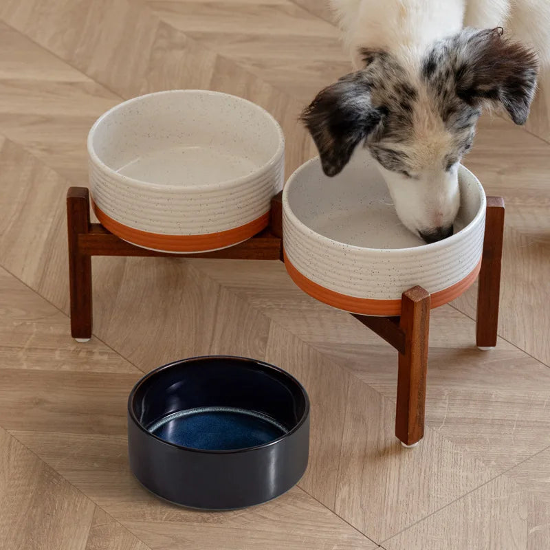 Cuencos grandes de cerámica para mascotas de 1800 ml con soporte de madera: platos de alimentación para perros grandes elevados dobles, cuencos antideslizantes para gatos