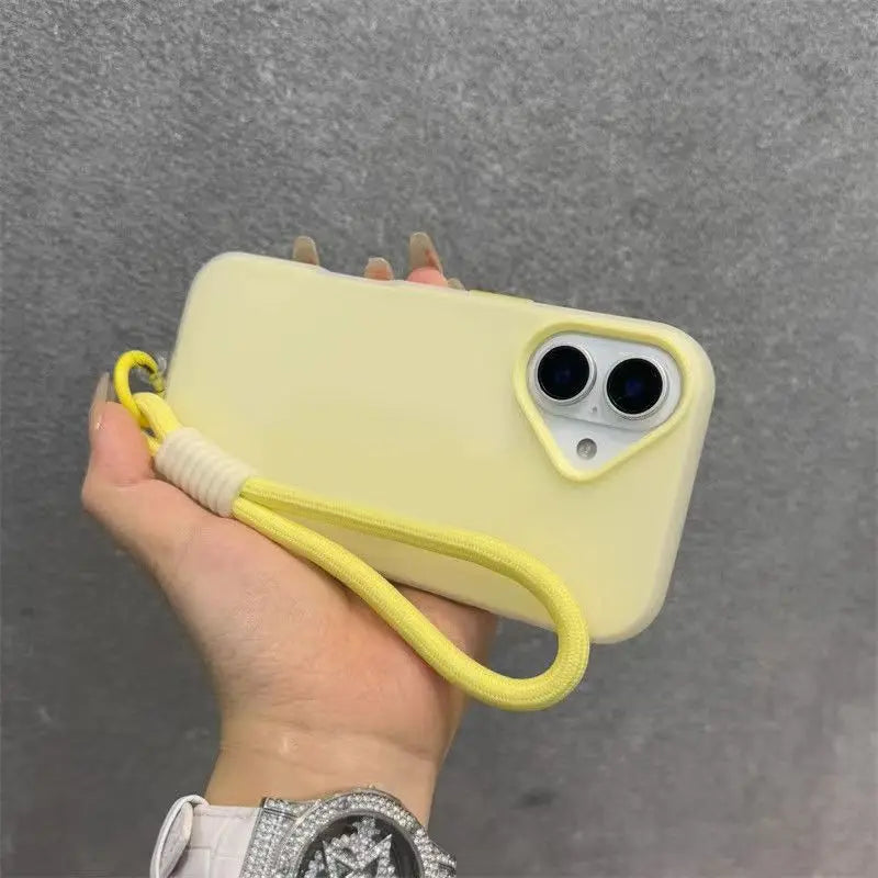 Funda de teléfono transparente de caramelo mate suave para iPhone 17 16 Pro Max 15 14 13 12 11 XS X 7 8 Plus 16e cubierta de cordón con correa para muñeca