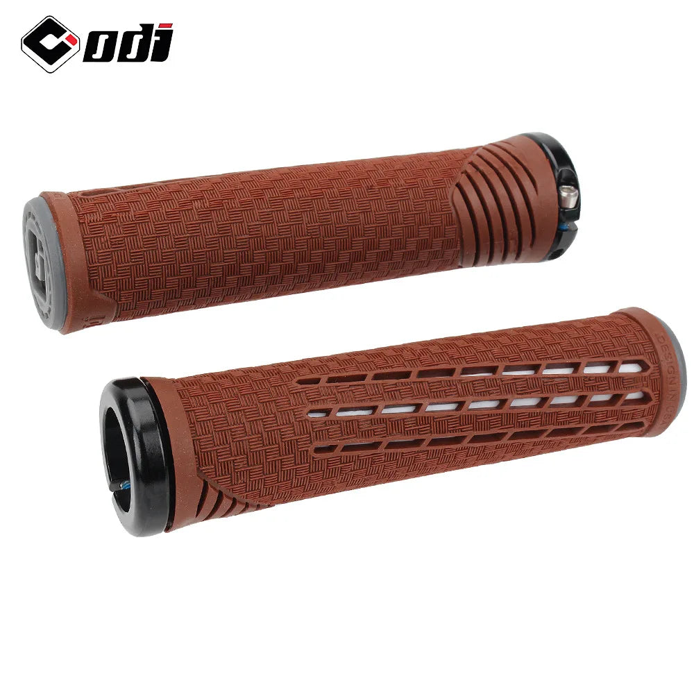ODI-empuñaduras de bicicleta con bloqueo, empuñaduras ligeras de silicona y fibra de carbono, antideslizantes, absorción de impacto, agarre cómodo, accesorio para bicicleta