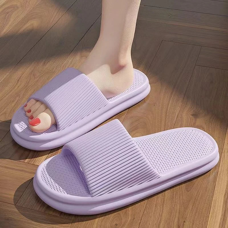Zapatillas silenciosas de verano para hombre, sandalias antideslizantes con suela de EVA suave para interior del hogar y baño, a prueba de olores, cómodas y ligeras