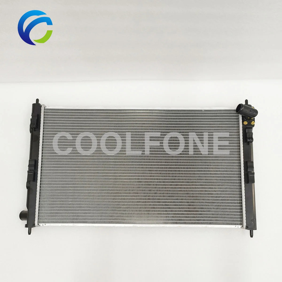 Radiador de refrigeración del motor para MITSUBISHI ASX LANCER OUTLANDER CITROEN C4 C-CROSSER PEUGEOT 4007 4008 MN156092 1350A050 1350A294