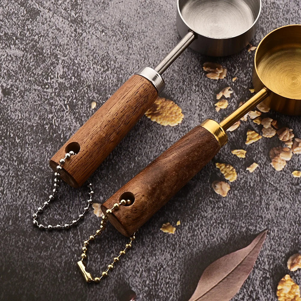 Mango de madera dorado, tazas medidoras de acero inoxidable, cucharas, herramientas para hornear, juego de cucharas medidoras de café, accesorios de báscula para barman