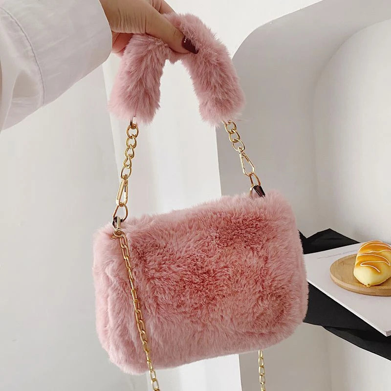 Bolso de mano de piel sintética de felpa para otoño e invierno, bandolera pequeña con cadena cuadrada, bolso de compras cálido y esponjoso a la moda