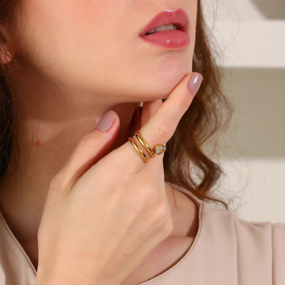 La. Muses Anillo de mujer de acero inoxidable con circonita de amor con cabeza de serpiente de doble capa, regalo de joyería de moda Simple