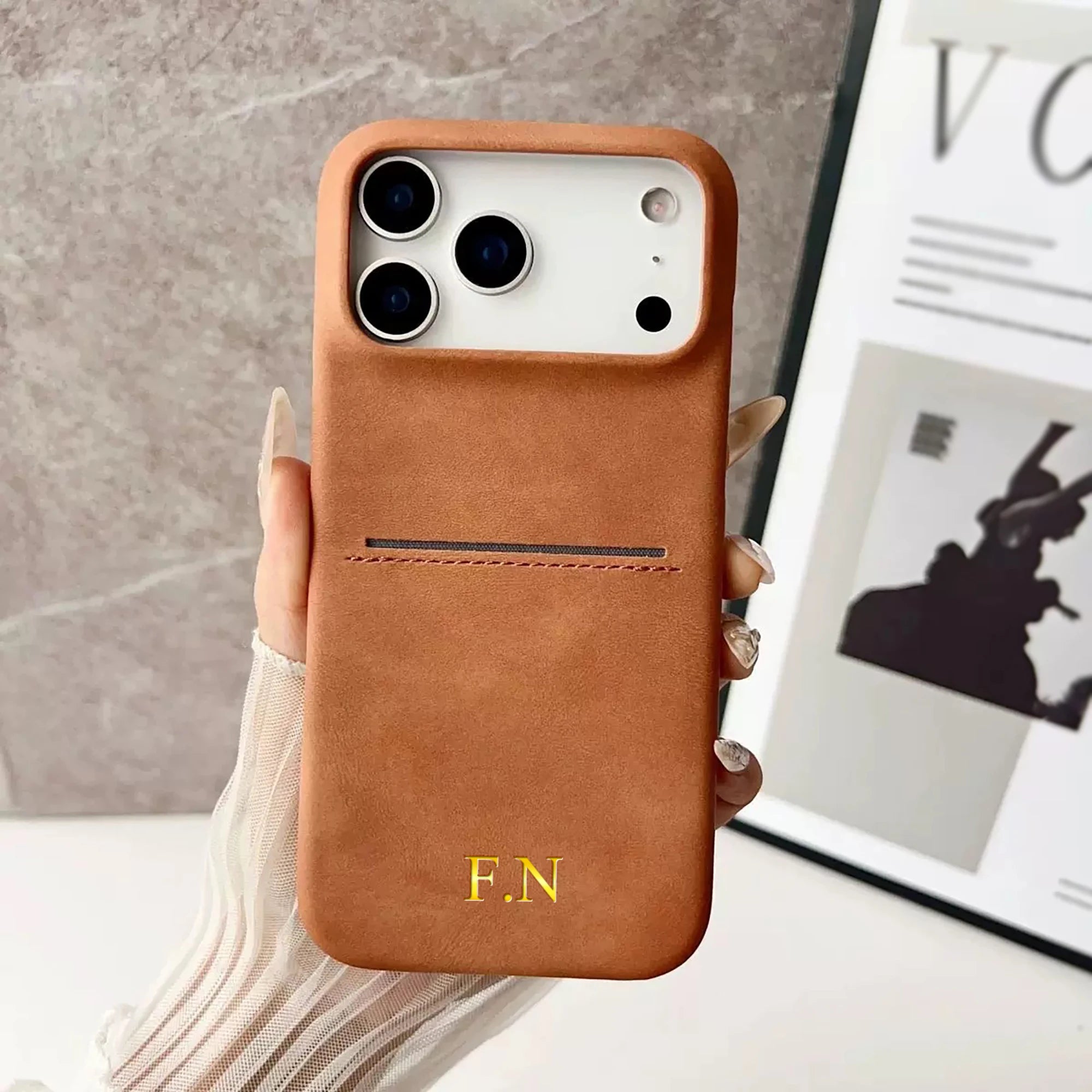 Funda de tarjeta insertable de piel sintética Vintage personalizada para iPhone 17 16 15 14 13 Pro Max Air nombre personalizado estampado de lámina dorada caliente