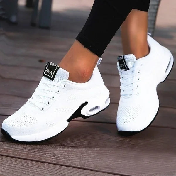 Zapatillas de deporte informales con plataforma para mujer, zapatos de malla transpirables para correr, Tenis deportivos gruesos de verano, zapatos vulcanizados de lujo 2024