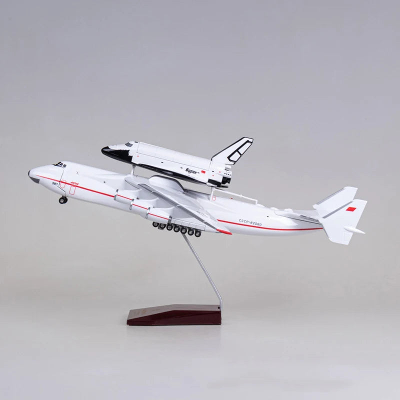 Antonov AN-225 Avión de transporte escala 1/200 42cm modelo de avión de simulación adorno de recuerdo juguete colección de exhibición ornamento