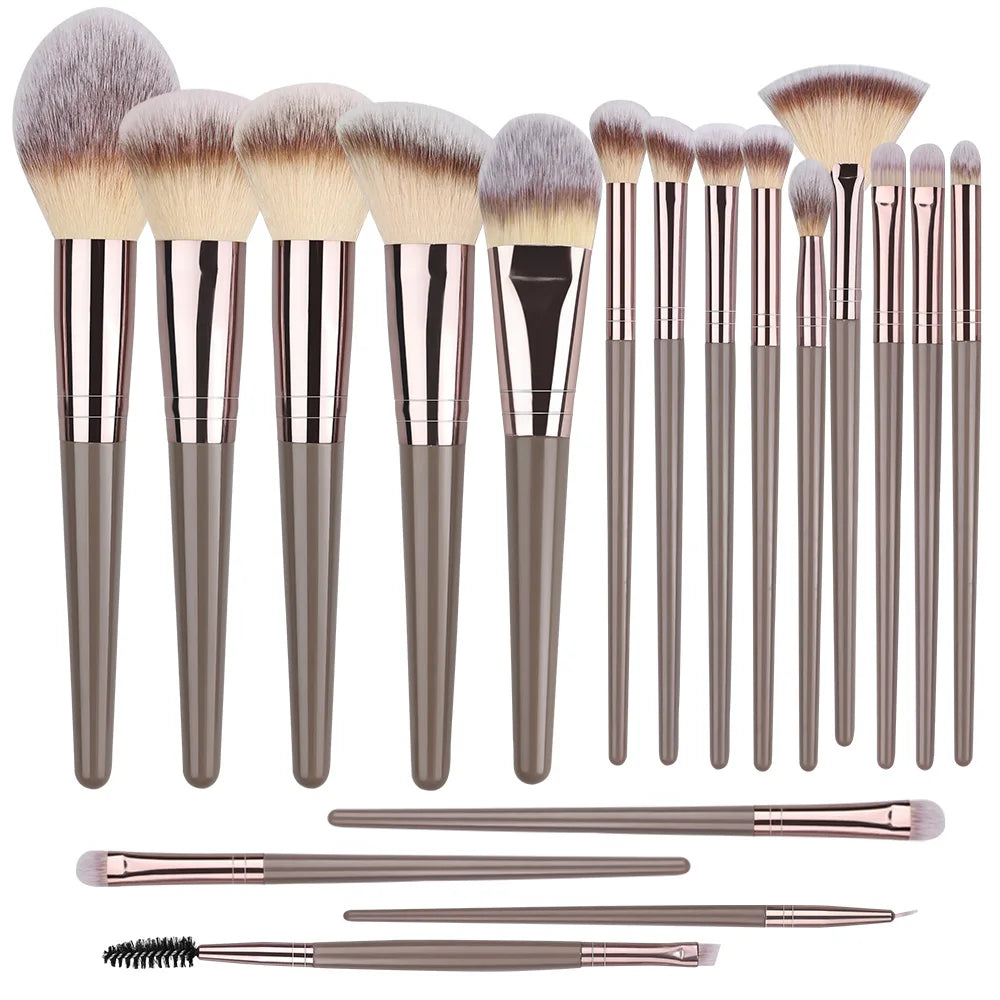 Juego de brochas de maquillaje marrones, herramienta de maquillaje suave portátil, base sintética Premium, correctores, sombras de ojos, maquillaje diario, 1-32 Uds.