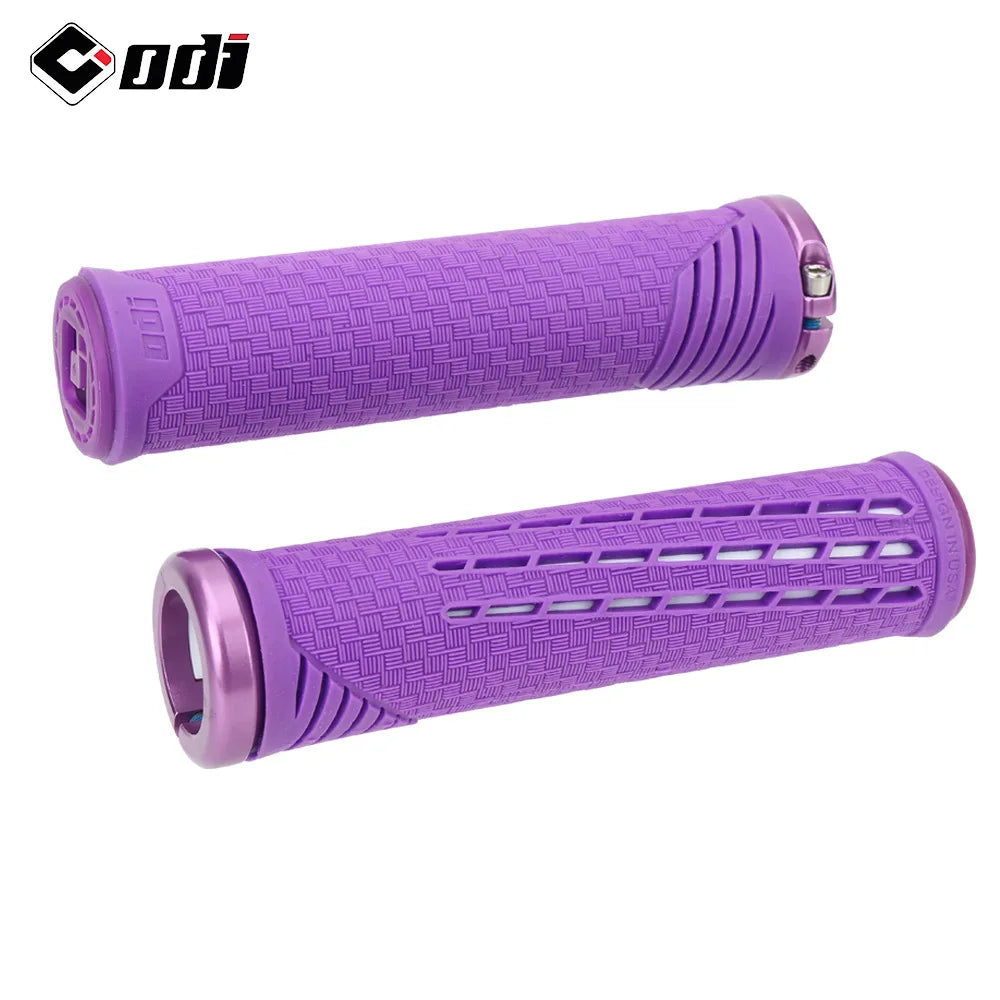 ODI-empuñaduras de bicicleta con bloqueo, empuñaduras ligeras de silicona y fibra de carbono, antideslizantes, absorción de impacto, agarre cómodo, accesorio para bicicleta