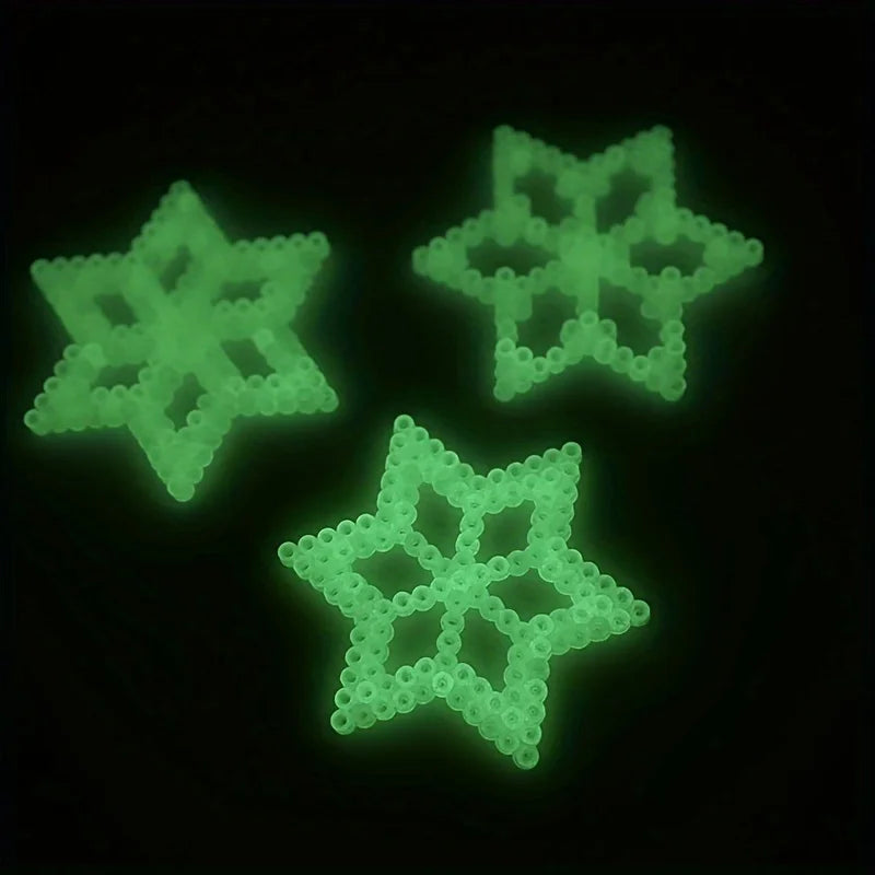 Cuentas fusibles que brillan en la oscuridad: 500 piezas, colores blancos, cuentas de planchado de 5 mm para joyería y manualidades DIY