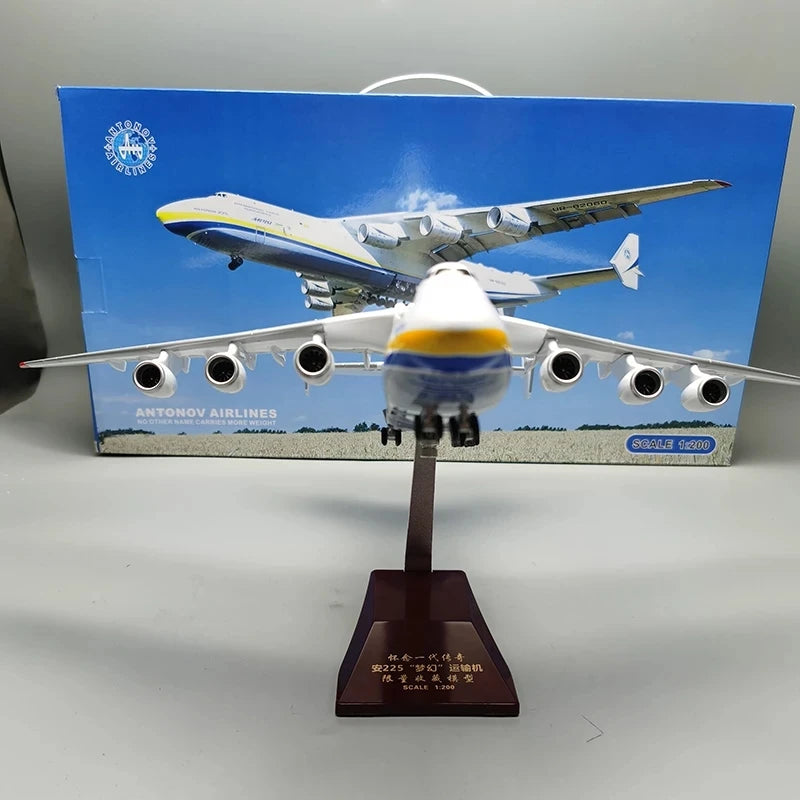 Antonov AN-225 Avión de transporte escala 1/200 42cm modelo de avión de simulación adorno de recuerdo juguete colección de exhibición ornamento