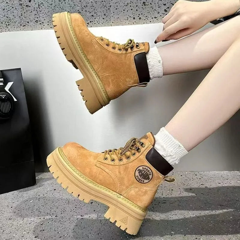 Botas cortas de tacón medio para mujer, zapatos altos a la moda, nuevos botines cómodos con cordones para ocio al aire libre para otoño e invierno
