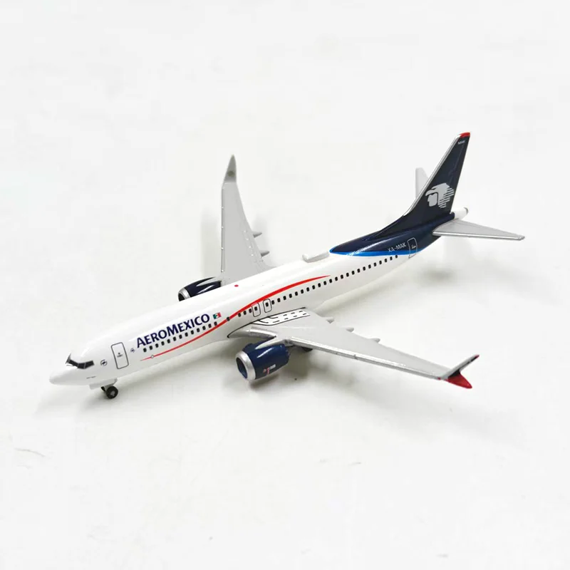 Modelo de avión de pasajeros Herpa Diecast Alloy a escala 1:500, Boeing 737 MAX 8 535595 de México, para exhibición y colecciones.