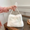 Nuevo bolso de mano de felpa para Otoño e Invierno, bolso de compras cruzado con cadena de Color sólido versátil, bolsos de mensajero con cadena de nuevo diseño para mujer