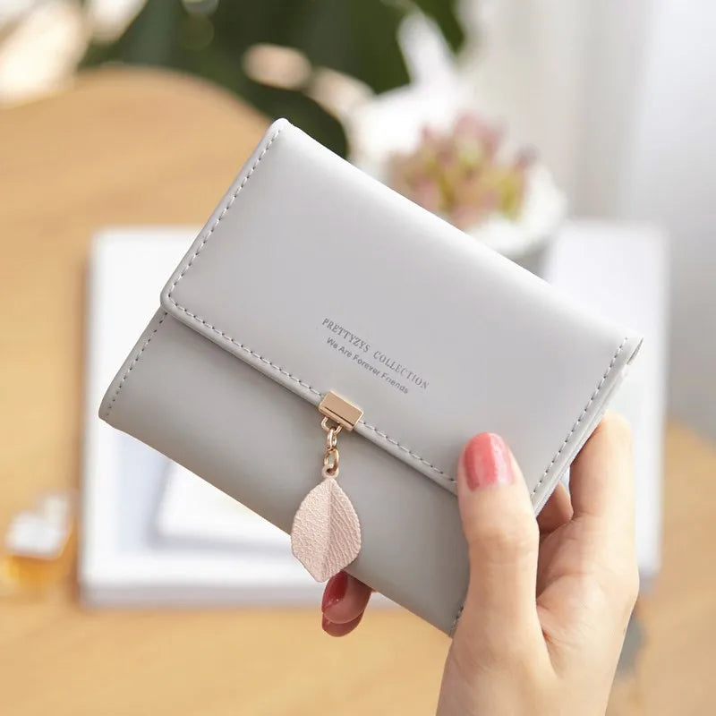 Cartera de mujer con bonita hoja de acordeón, Mini tarjetero, monedero corto a la moda, billetera Simple de color sólido, monedero delgado múltiple