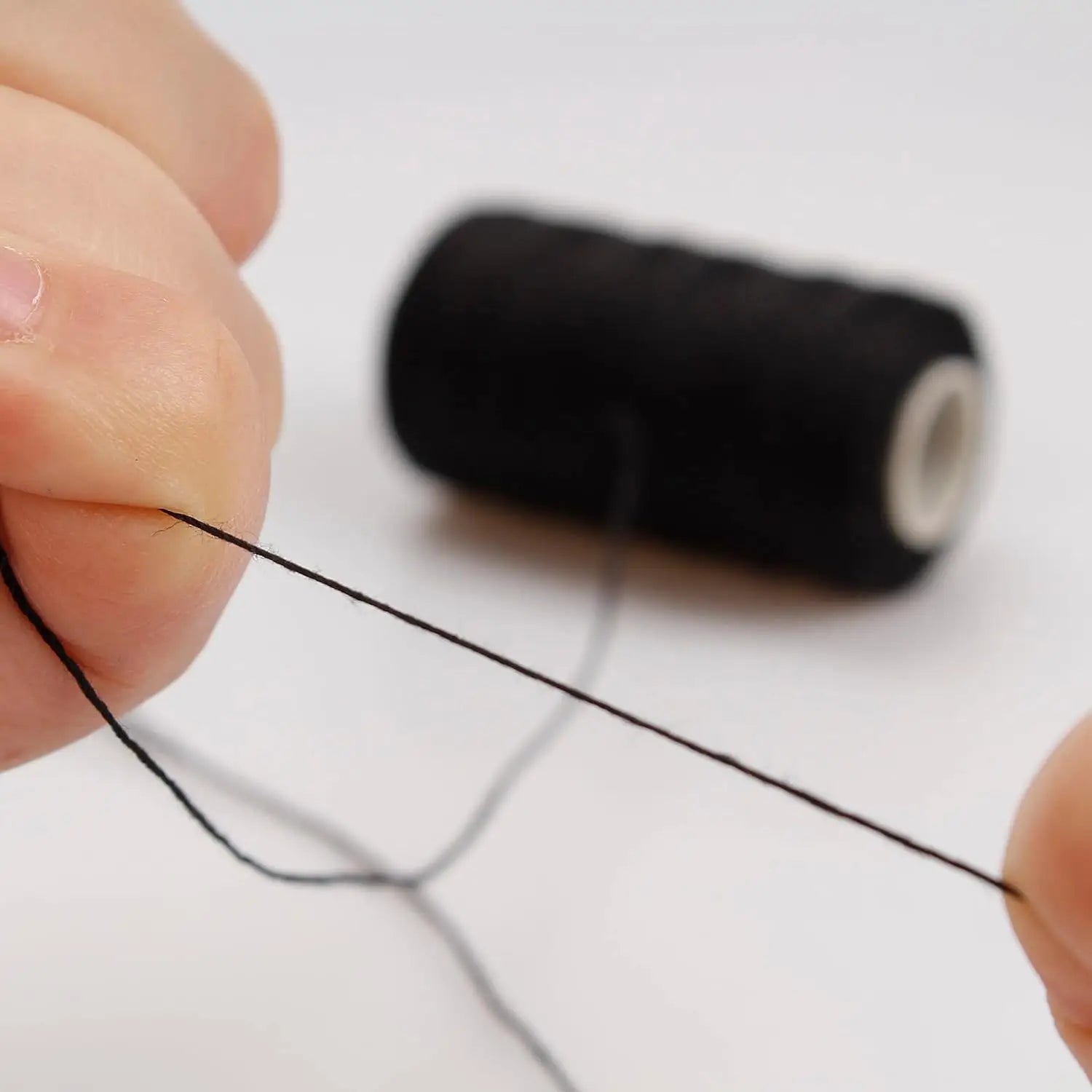 3 rollos de hilos para tejer cabello con 10 piezas, agujas de coser, hilos para tejer para hacer pelucas, costura a mano, trama de cabello DIY