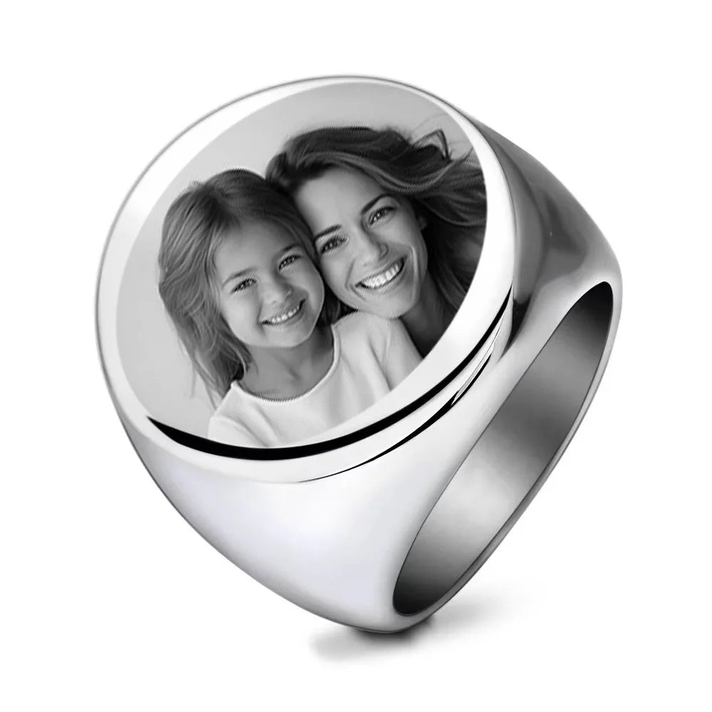 Anillo redondo con foto personalizada, anillos de acero inoxidable grabables gratis, joyería con nombre y logotipo personalizado para hombre, regalo conmemorativo familiar