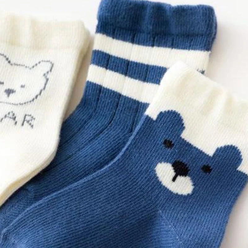 Calcetines bonitos de oso para bebé, calcetín corto de algodón cálido para otoño e invierno, calcetines de tubo medio con estampado de dibujos animados coreanos para niño y niña