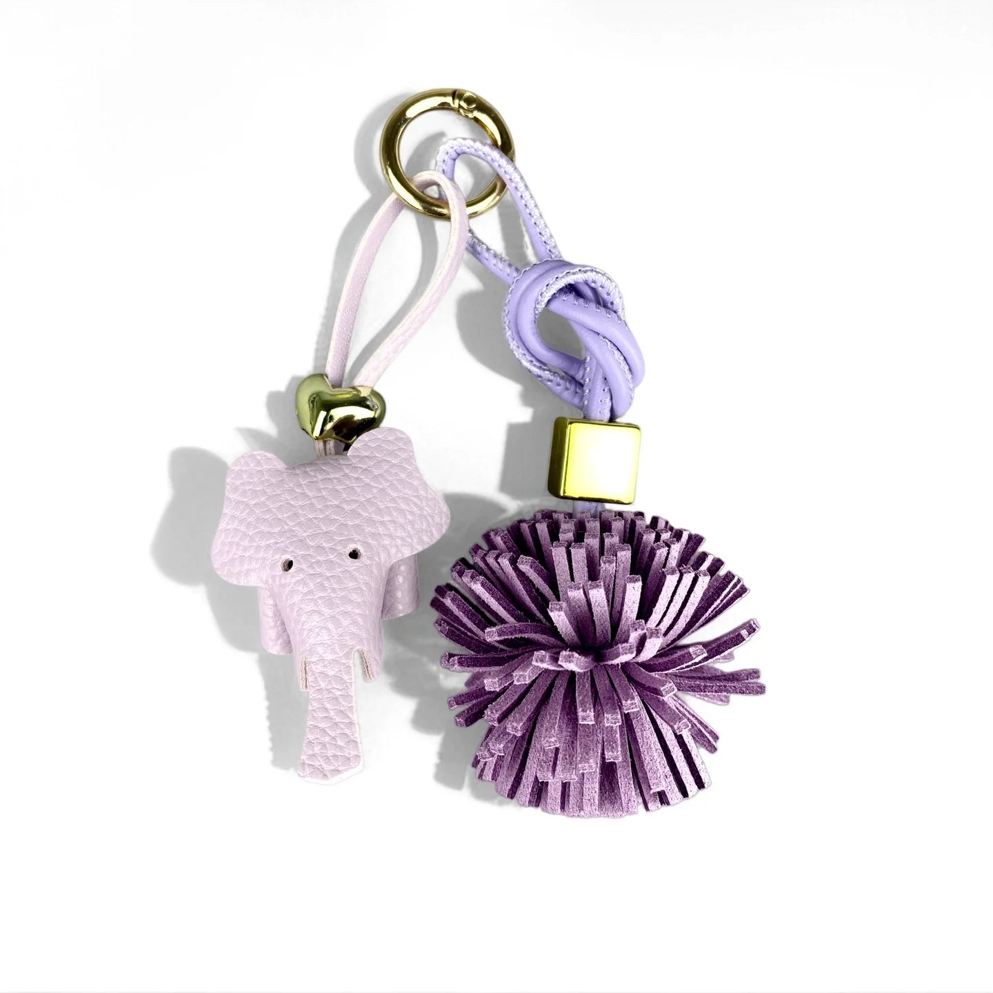 Set de Llaveros con Mariposa y Flor Moradas, Accesorios Lindos de Cuero PU con Diseño Floral para Amantes del Color Morado/Flores Realistas/Buen Regalo