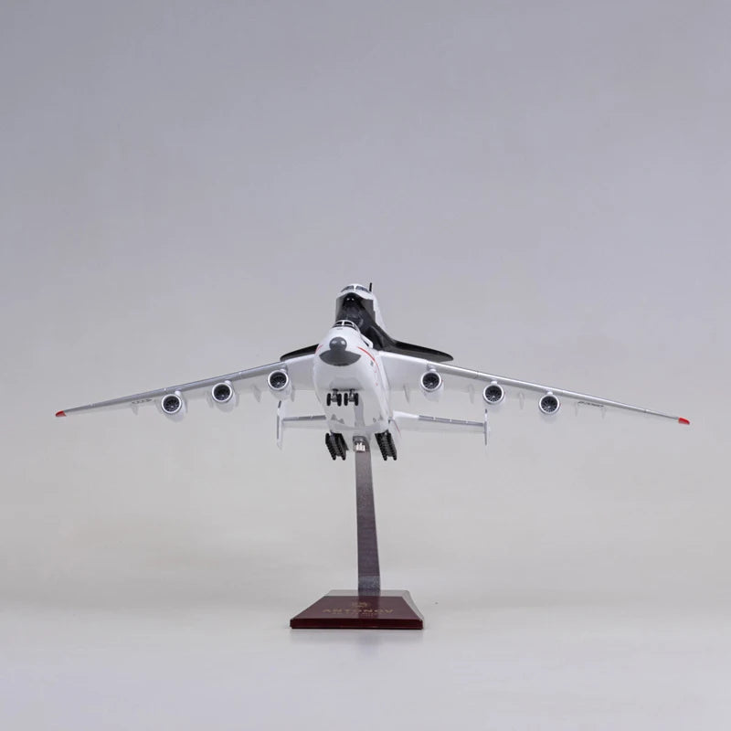 Antonov AN-225 Avión de transporte escala 1/200 42cm modelo de avión de simulación adorno de recuerdo juguete colección de exhibición ornamento